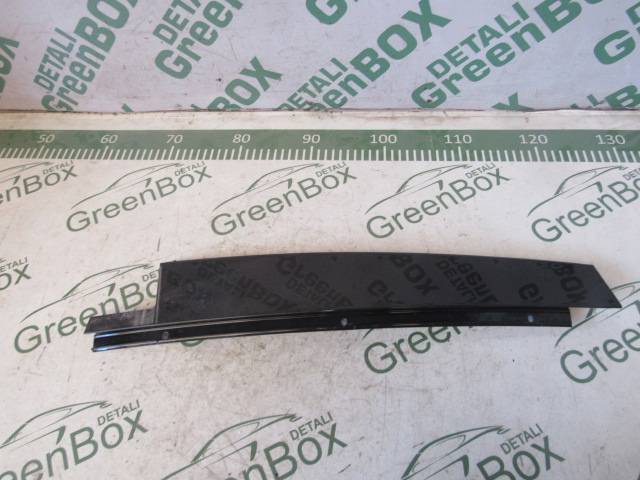 Молдинг стекла двери задней левой наружный