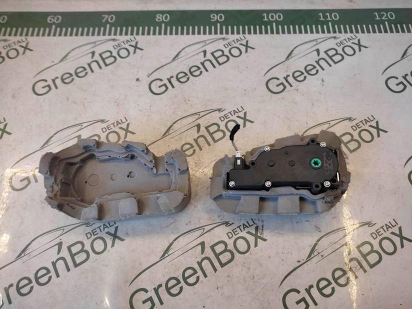Активатор замка багажника