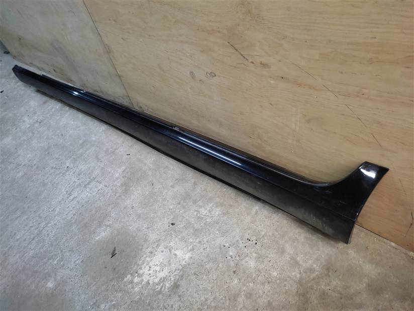 Накладка порога (наружняя)