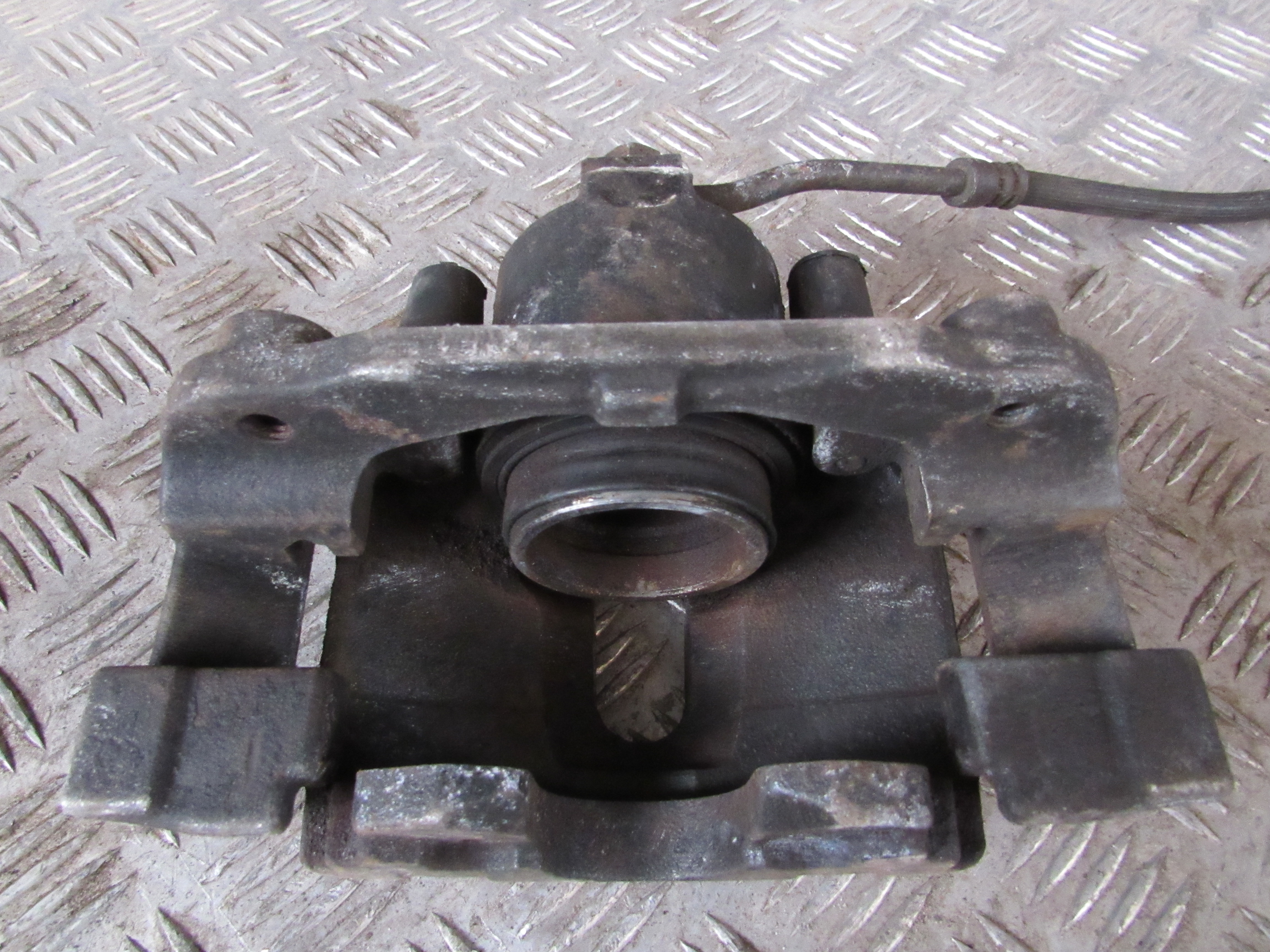 Суппорт додж караван 4. Суппорт додж. Суппорт dodge stratus 2. Суппорт додж. Суппорт додж.