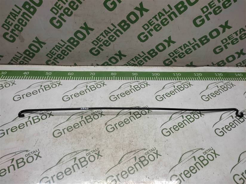 Держатель капота